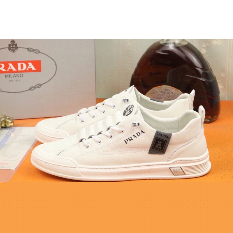 Pra*a leather shoes